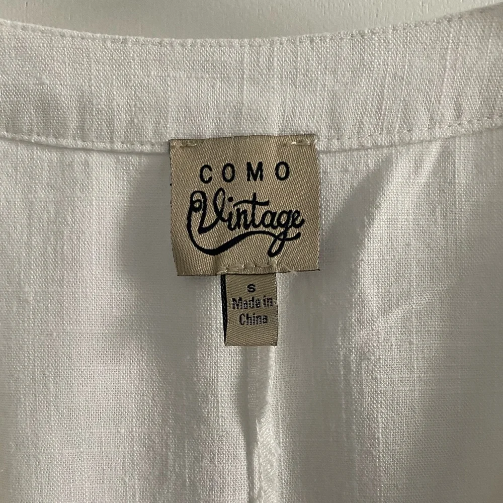 Como Vintage white summer v-neck top w/ front tie, rayon linen - Picture 9 of 9